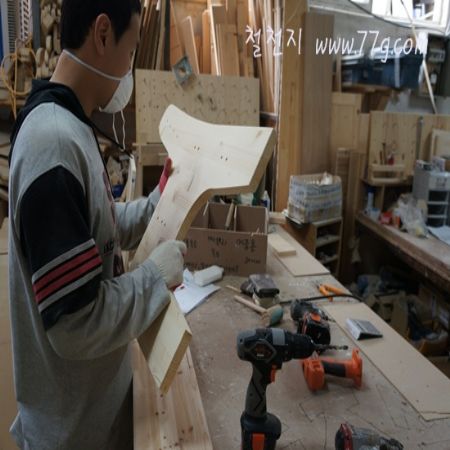 우리가 무얼 하면 세계에서 제일 잘할수 있을까? 를 찾고 있습니다.