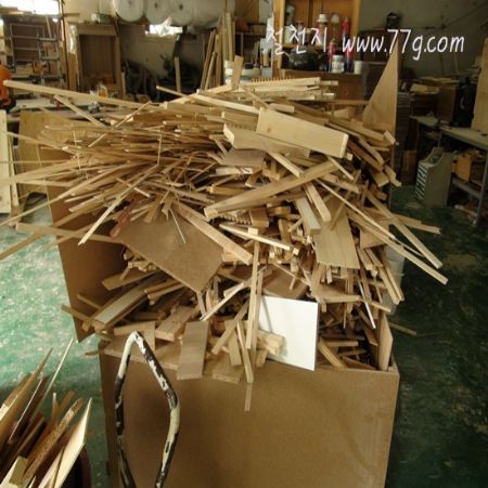 건강한 생각으로 모인 공동체는 어떤 역경도 경력으로 만들어 냅니다.