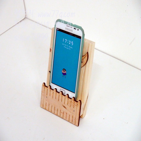 교육용 핸드폰 거치대 만들기 1~2 시간 작업 망치질