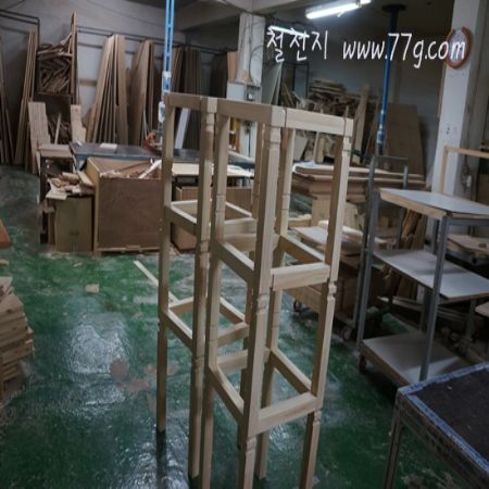 물흐르듯이 자연스럽게 만들어진 내용들이 시간이 지나고 나니 강물이 되었습니다.