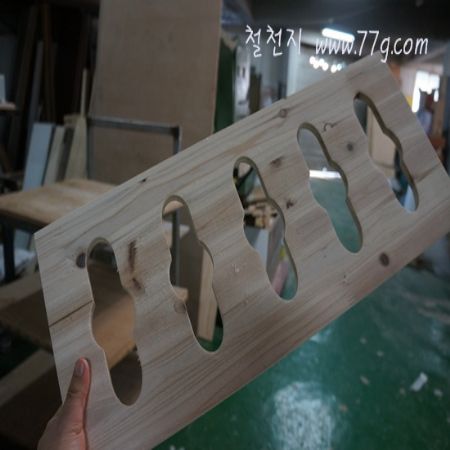 철천지 식구들도 나라를 이끌고갈 리더를 뽑기 위해 하루 쉽니다