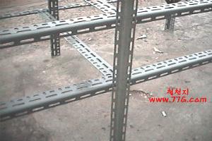 앵글 조립시 도움되는 TIP, 중간기둥및 기둥 세우는법등...