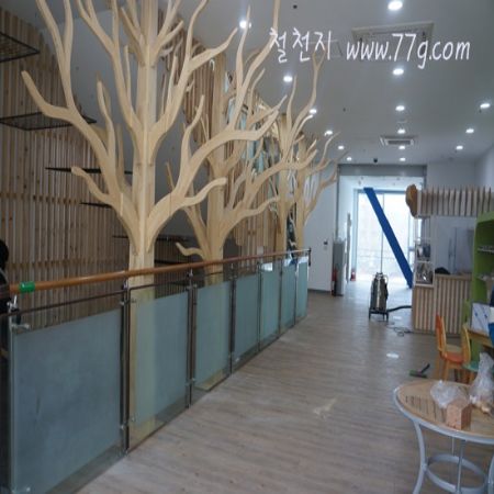 굴포천 생태공원 벽 조형물과 싱크대 공사를 철천지가 했습니다.