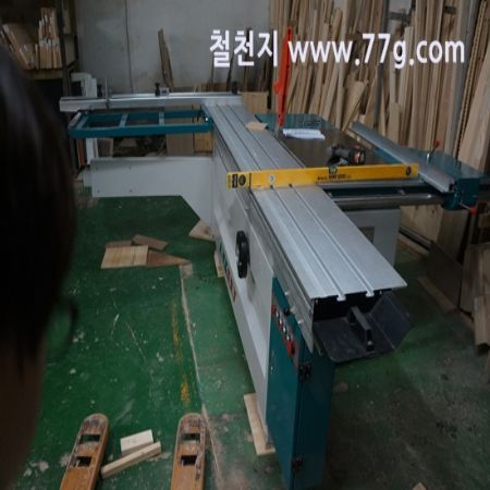 입고된 집진기 3대와 기계들을 설치 하느라 많은 작업을 하지 못했습니다.