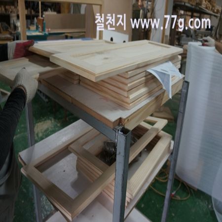 오늘 제품들이 본격적으로 출고 되기 시작했습니다.