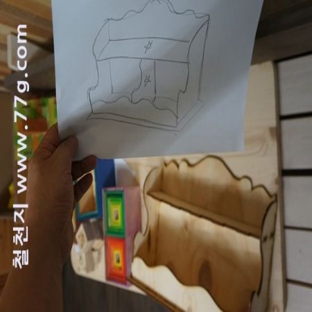 DIY 완성도를 높일 수준높은 반조립 소품을 제공 해드리겠습니다.