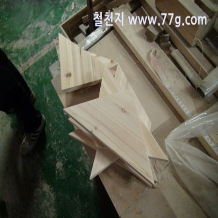 코너장 삼나무 18t