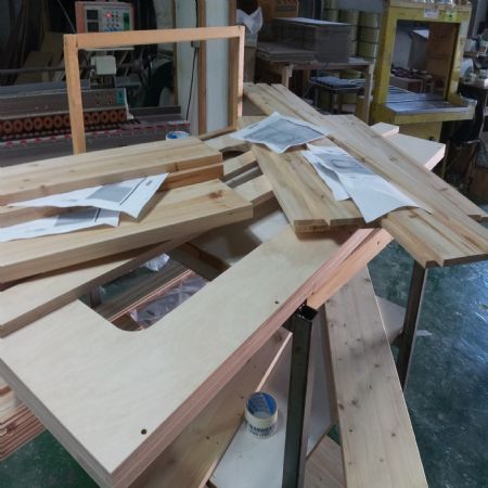 원목(특수목) 싱크대상판 36mm(뒷턱포함,싱크볼 별매)(자작합판) (1550*36*650)(1개)