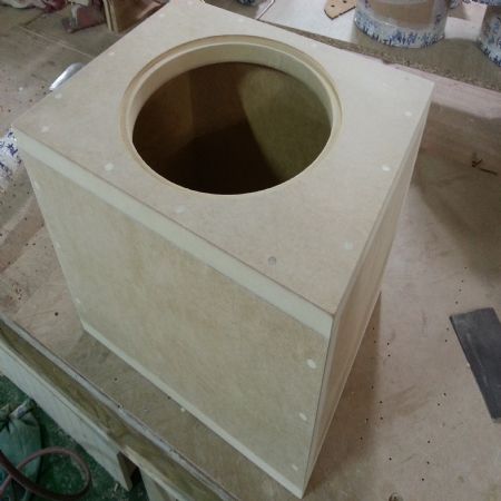 스피커통 견적 부탁드립니다.(1개)