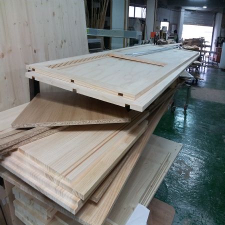 튀어나온벽 옷장 수정된도면올립니다(샌딩작업)(1개)