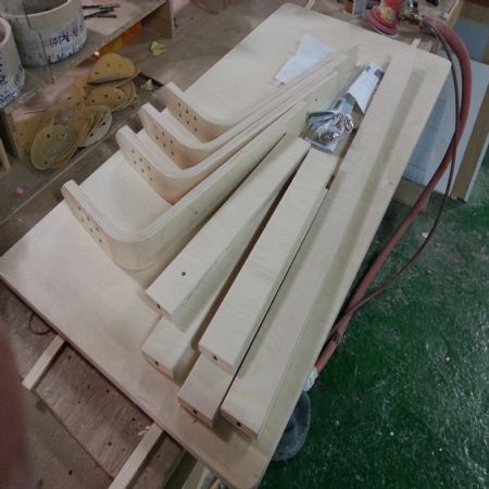 자작 심플테이블(자작합판) (1200*550*600)(샌딩작업)(1개)