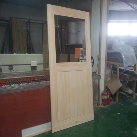 DIY의 범위를 식탁 의자까지 넓혀 드리기 위해 제품을 기획 했습니다.