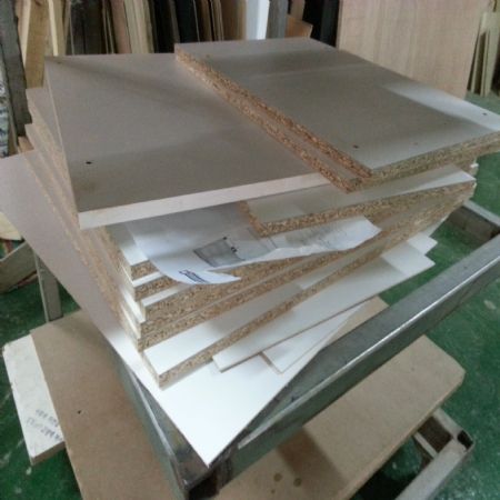 싱크대 ( 하부장1600 mm * 700 mm * 570 mm)(물푸레문짝)(0 mm)(내부장 백색)