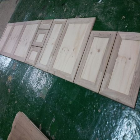 싱크대 문짝 (3290 mm * 765 mm  + 3720 mm * 660 mm)(물푸레문짝)(128 mm)