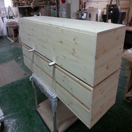 모던수납 침대(홍송) (2040*400*1150)(조립 완제품)(1개)