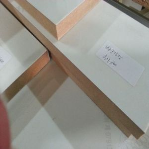 베란다장 UV 고광택 문짝 재료 18mm(UV화이트펄)(코팅) (1300*2400*18)(1개)