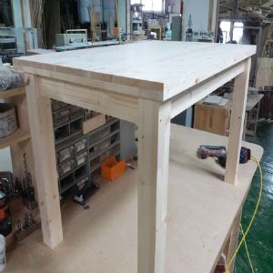 4인식탁1개 및 의자4개(샌딩)(1개)