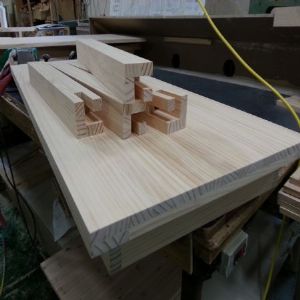 베이직 6인용 원목 식탁(소나무) (1500*700*600)(1개)