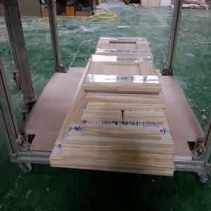 철물 출고 속도와 고객센터 답변이 개선되고 있습니다