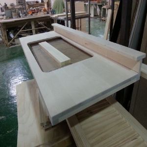 싱크대상판 원목(특수목) 36mm(뒷턱포함,싱크볼 별매)(자작나무) (1520*36*600)(샌딩)(1개)