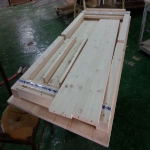 천연 원목 건강 일반 책상 서랍없음(스프러스) (1500*700*700)(샌딩)(1개)