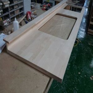 싱크대상판 원목(특수목) 36mm(뒷턱포함,싱크볼 별매)(자작나무) (2250*36*600)(샌딩)(1개)