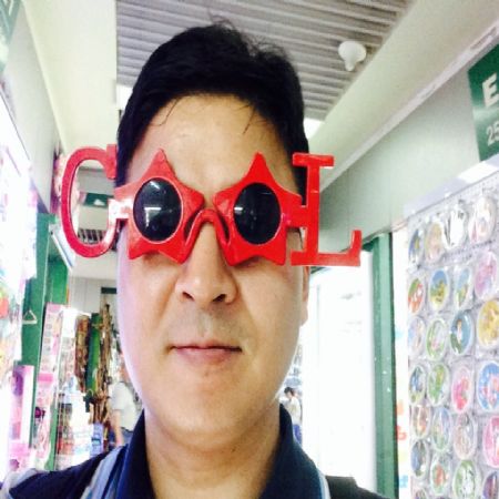 철천지 식구 일부는 해외 출장중입니다.