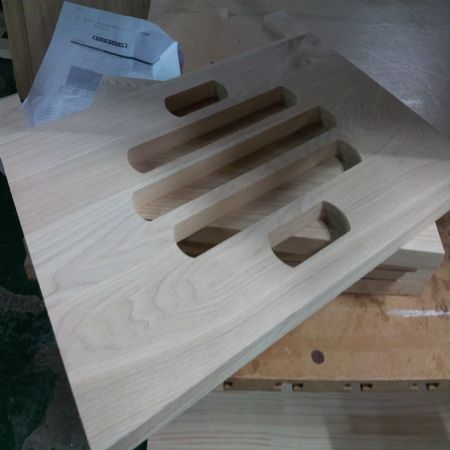 날씨가 무덥습니다. 가만히 앉아 있어도 땀이 주룩 흘러 내립니다.