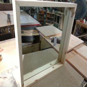 원목 선반 거울