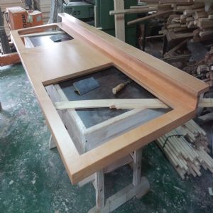 원목(특수목) 싱크대상판 36mm(뒷턱포함,싱크볼 별매)(자작합판) (1850*36*600)(도색 완제품)(스테인 바니쉬 반광 네츄럴 오크)(1개)