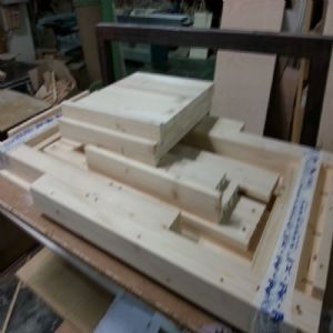 천연 원목 건강 일반 책상 서랍없음(스프러스) (900*740*550)(샌딩작업)(1개)