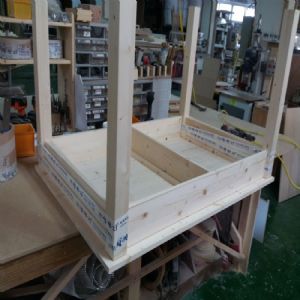 천연 원목 건강 일반 책상 서랍없음(사각다리_미송 집성원목)(스프러스) (1200*750*800)(샌딩작업)(1개)