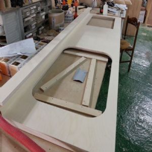 싱크대상판 원목(특수목) 36mm(뒷턱포함,싱크볼 별매)(자작합판) (2180*36*610)(샌딩)(1개)