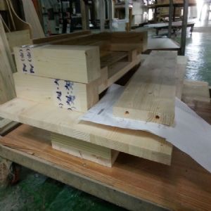 천연 원목 미싱 책상(2.우)(스프러스) (800*300*500)(1개)