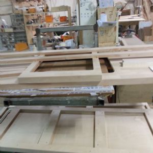 싱크대상판 원목(특수목) 36mm(뒷턱포함,싱크볼 별매)(1.볼규격 JS850)(오리나무) (2800*36*650)()(1개)