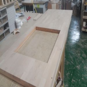 싱크대상판 원목(특수목) 36mm(뒷턱포함,싱크볼 별매)(샌딩포함)(5.기타볼(도면필수))(오리나무) (2200*36*650)()(1개)