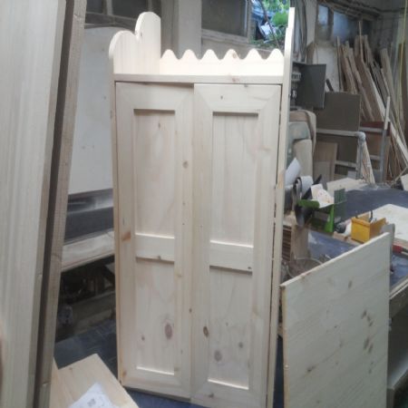 주문형 가구를 DIY로 간편조립이 가능하도록 출고하고 있습니다.