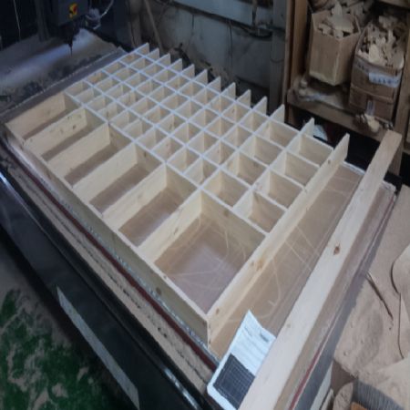 철천지는 1999년 가장 어려운 시기에 10원짜리 제품으로 시작한 회사 입니다.