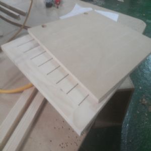 미송합판 패널문짝(완성품) 재료 16.8mm(MDF) (560*590*0)(2개)