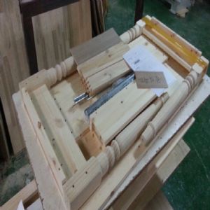 천연 원목 건강 책상(둥근다리,상판집성목)(샌딩포함)(홍송) (1000*720*600)(샌딩)(1개)