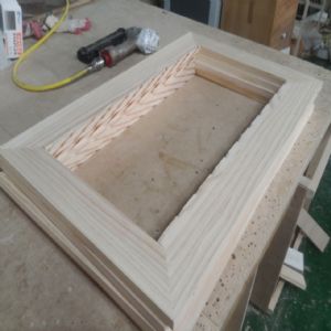 갤러리 문짝 고급형 18mm(1.좌측문싱크대경첩홈가공)(소나무) (450*700*0)(2개)