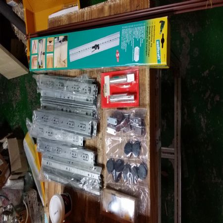 다품종 소량생산에 알맞은 철천지 만의 방식을 찾고 있습니다.