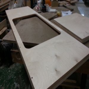 싱크대상판 원목(특수목) 36mm(뒷턱포함,싱크볼 별매)(기타볼(도면))(자작합판) (2380*36*550)(샌딩)(1개)