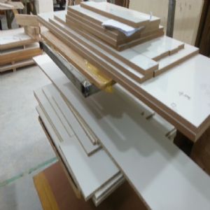 베란다장 문짝 재료 18mm 코팅합판(UV고광택화이트) (1200*2390*18)(1개)