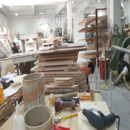 쾌적한 환경에서 좋은 제품을 제공 해드리겠습니다.