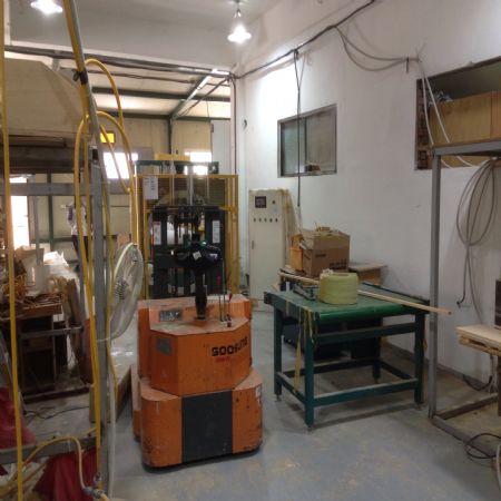 행복은 거창하게 오지 않습니다.