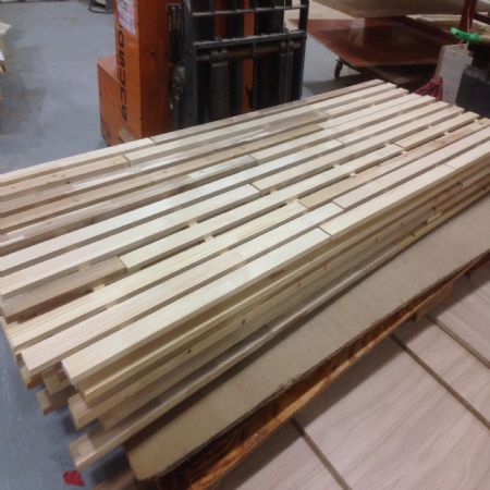 철천지는 나무와 철이 조합된 철든 DIY전문 회사 입니다.