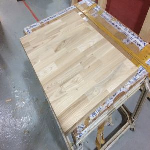 싱크대상판 원목(특수목) 36mm(뒷턱포함,싱크볼 별매)(기타볼(도면))(물푸레) (3620*36*600)(샌딩)(1개)