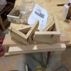 붙박이장 싱크대 까치발