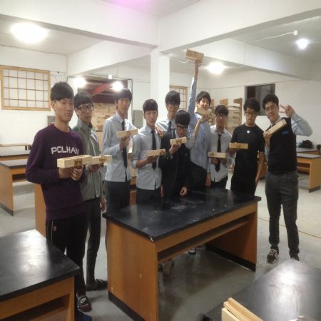 철천지가 나아갈 길이 명확해지고 있습니다.